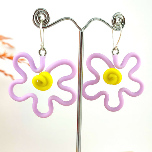 Mini Flower Earrings Violet