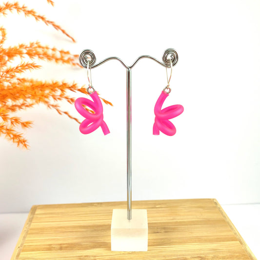 Carl Earrings Hot Pink