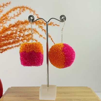 PO Original Pom-pom Earrings